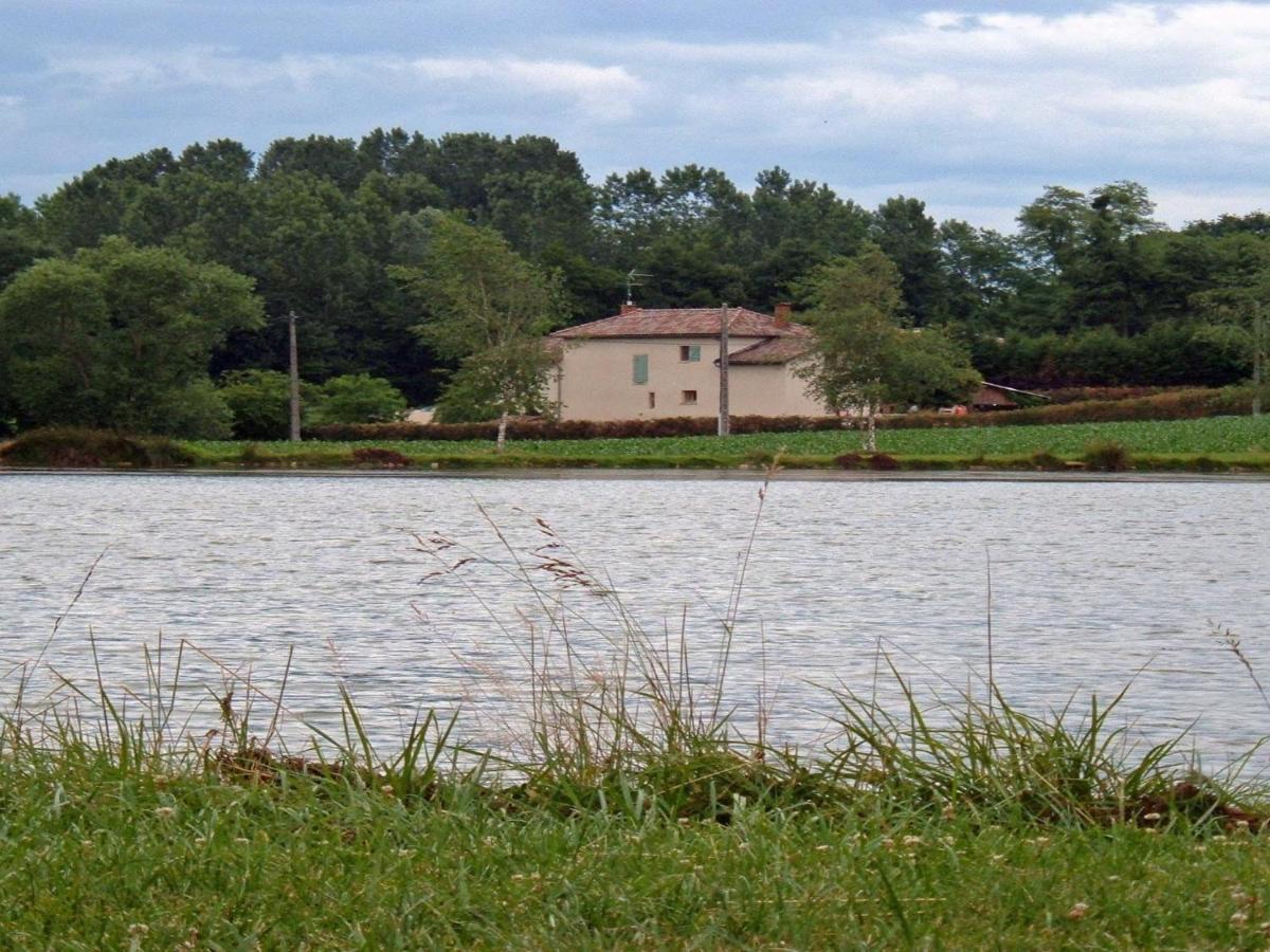 Le Moulin De L'Etang Hotel Chaneins Buitenkant foto