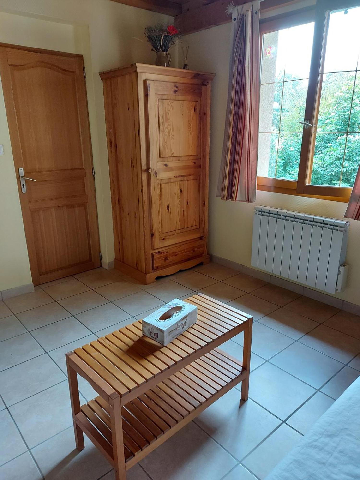 Le Moulin De L'Etang Hotel Chaneins Kamer foto